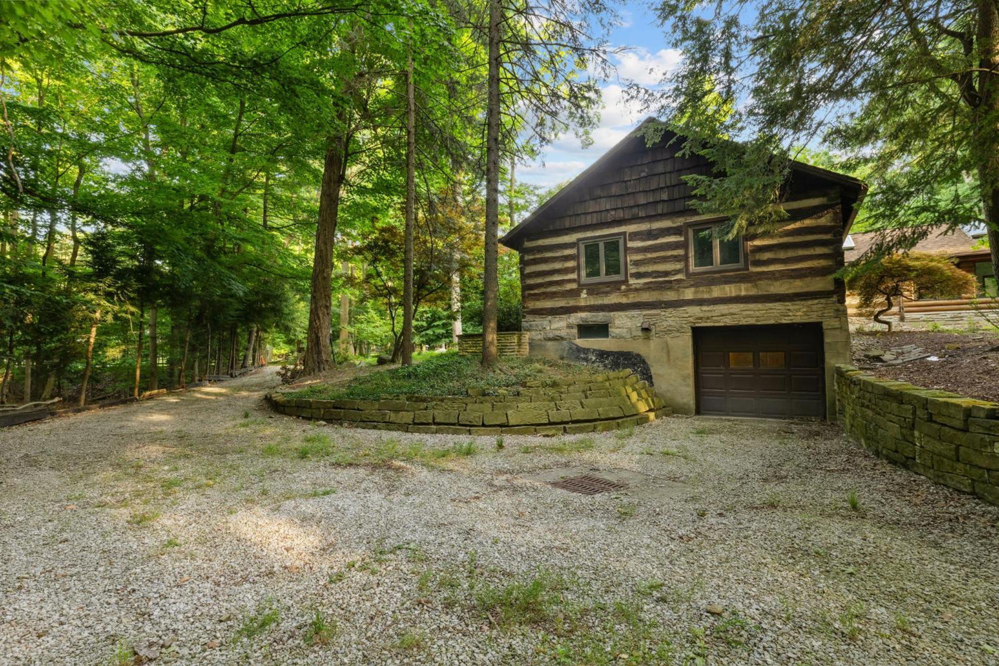 Log Cabin - Natures Oasis - Fire Pit & Gazebo Кливланд Екстериор снимка